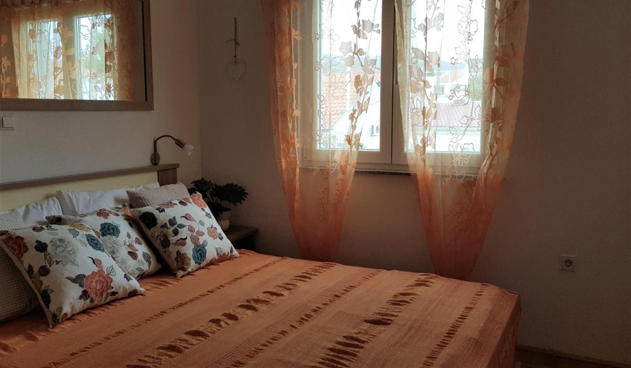 Apartmani Villa Lilliana Tribalj Extérieur photo